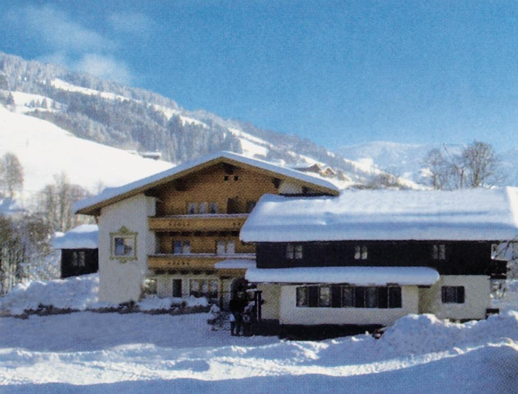 Jugendgastehaus Oberau Hotel Maria Alm am Steinernen Meer Esterno foto